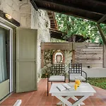 ホテル Petrino Eco Village 4*