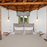 ホテル Petrino Eco Village 4*
