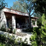Petrino Eco Village Hotel 4*