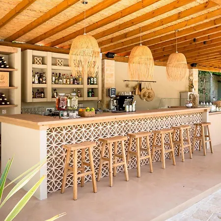 فندق Petrino Eco Village