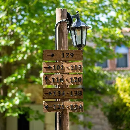 Petrino Eco Village Otel 4*