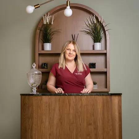 ホテル Petrino Eco Village 4*