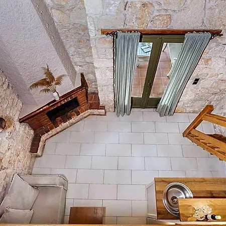 Petrino Eco Village Afytos
