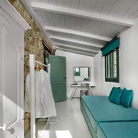 Hotell Petrino Eco Village 4*