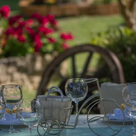 Petrino Eco Village Afytos