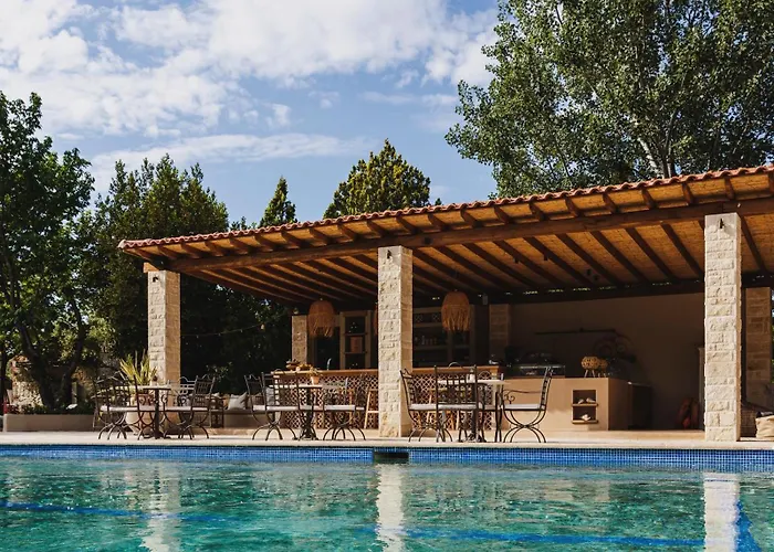 Petrino Eco Village Afytos