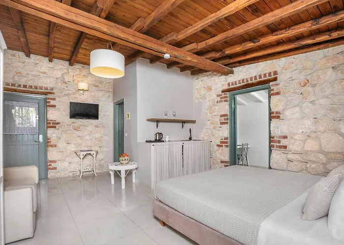 Petrino Eco Village Отель