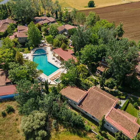 Petrino Eco Village 4* Afytos