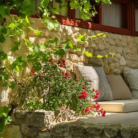 Petrino Eco Village Hotel Áfitos