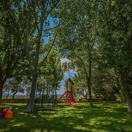 Hotell Petrino Eco Village Afytos