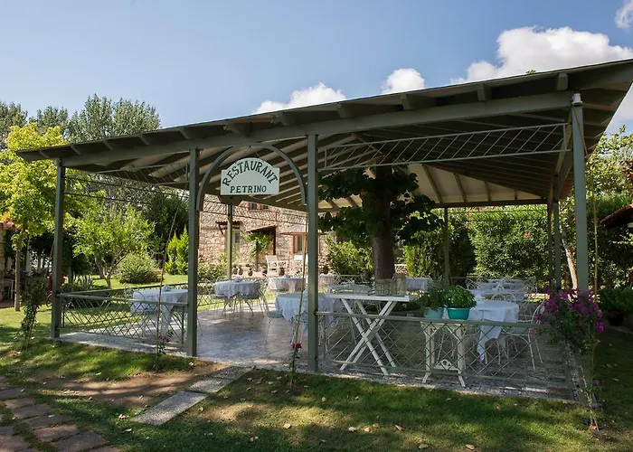 Petrino Eco Village Hotel